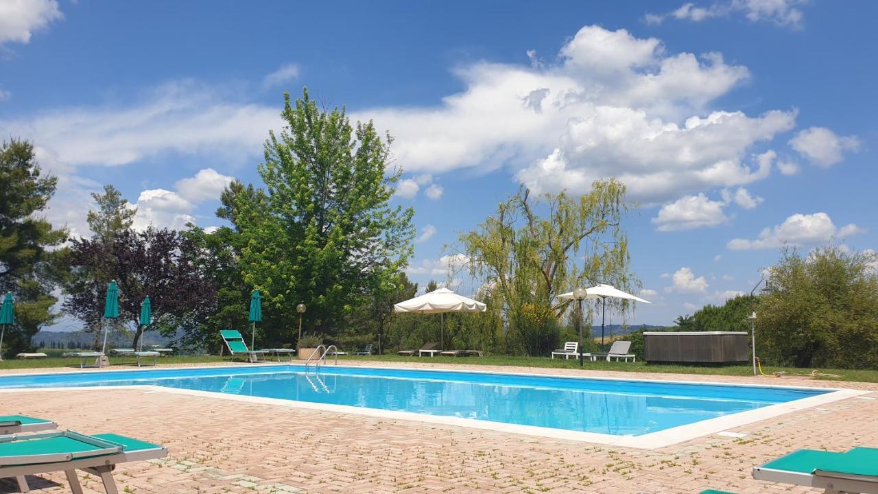 Agriturismo Colleverde Selvatelle Luaran gambar