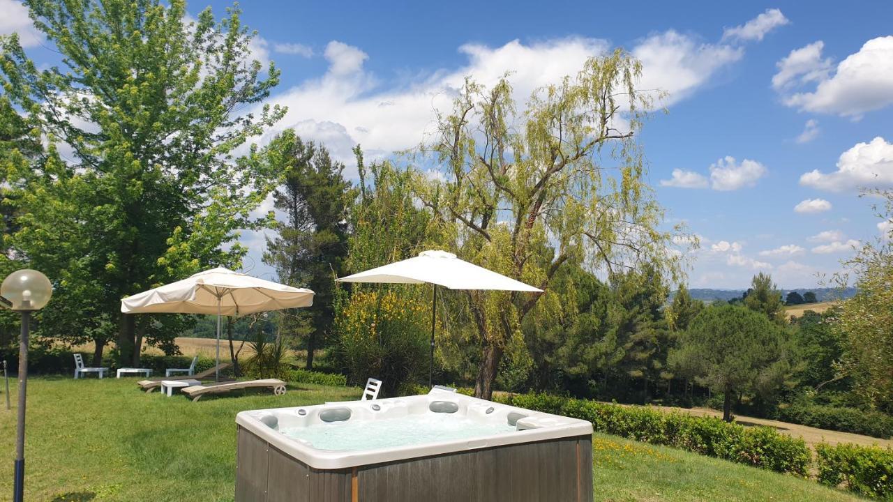 Agriturismo Colleverde Selvatelle Luaran gambar