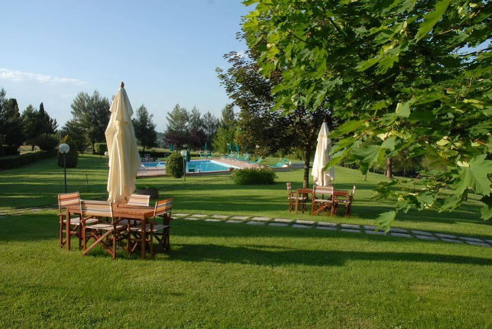 Agriturismo Colleverde Selvatelle Luaran gambar